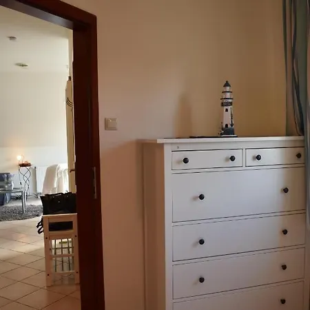 Sari Apartman דירה *